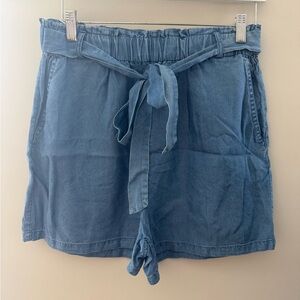 Active Usa NWT denim color shorts